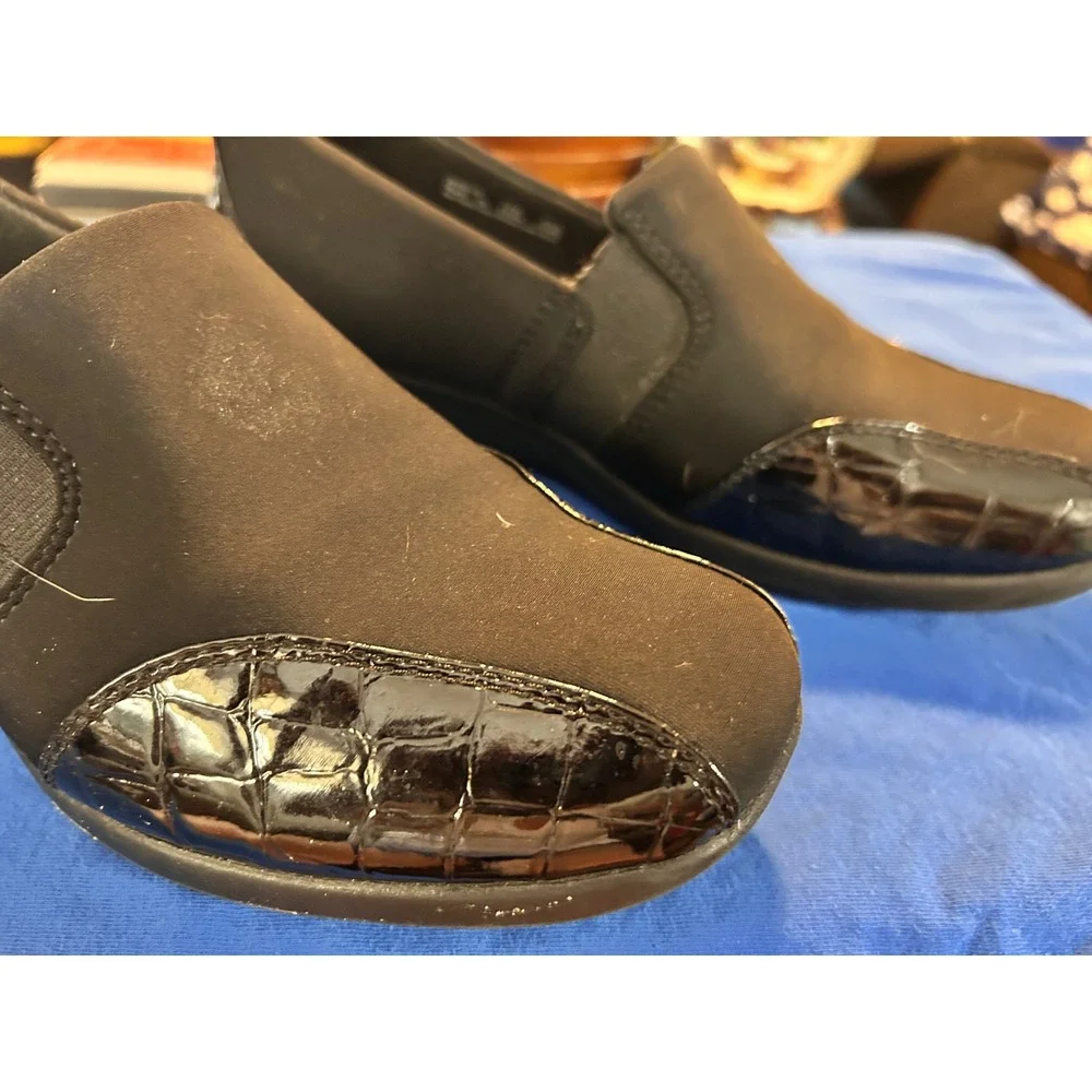 Clarks Cloudsteppers Black Slip On Loafer Faux Croc Patent Trim Womens Shoes 7.5